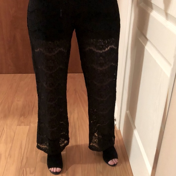 Lace Jumpsuit - Picture 10 of 11